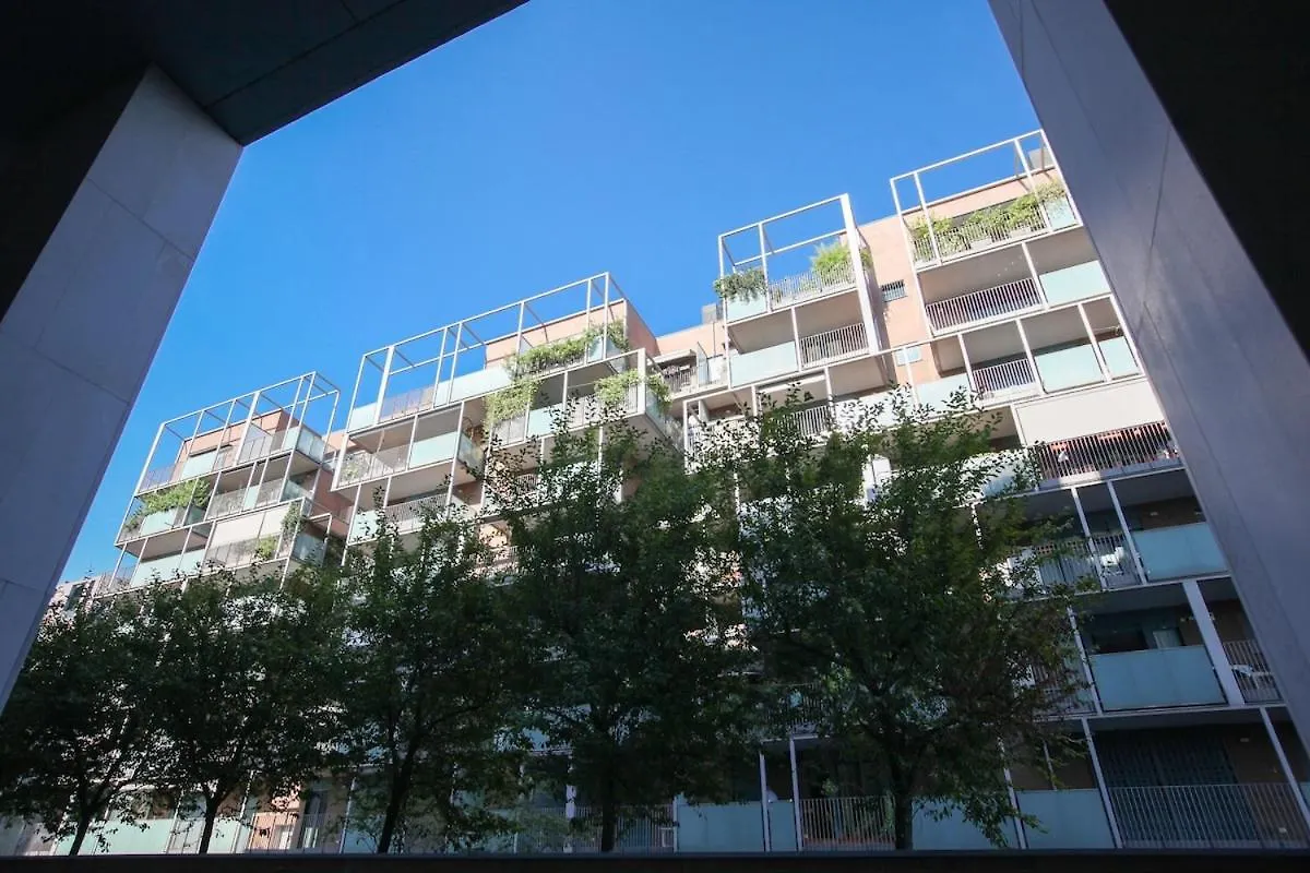 Apartment Luminoso Appartamento Con Ampio Terrazzo A 10 Minuti Dalla Metro Milan Italy